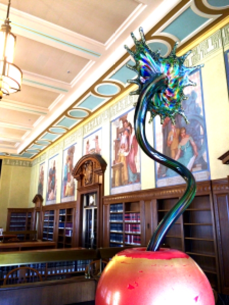 Reading Room Sculpture by Dale Chihuly 2